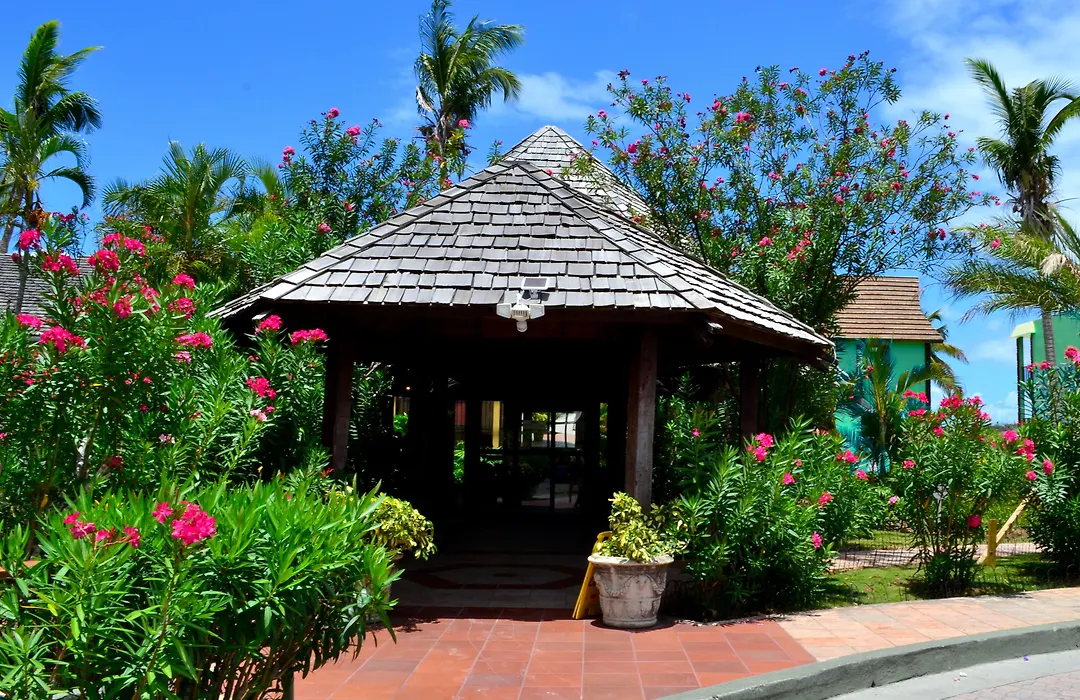Emerald Beach Resort-1